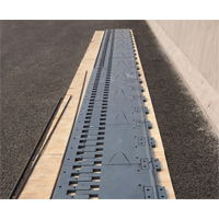 Highway Rotating Shaft Type Multidirectional Displacement Comb Plate Expansion Device